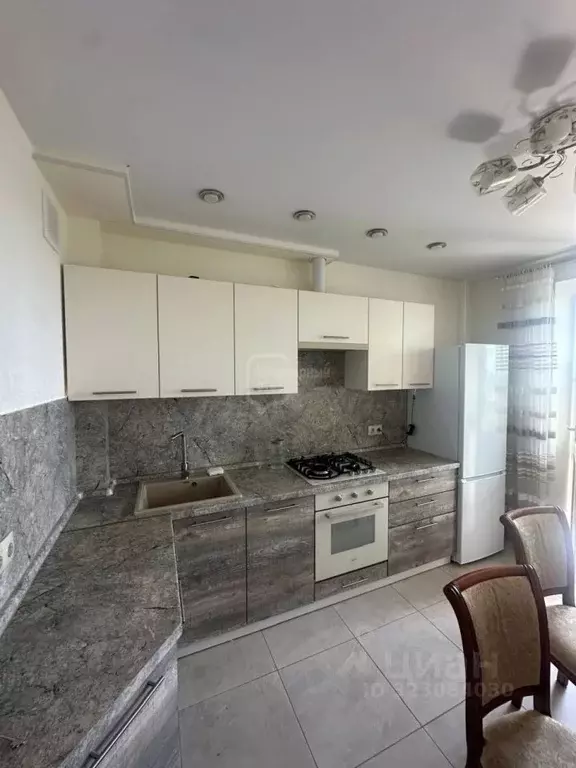 3-к кв. Владимирская область, Владимир ул. Нижняя Дуброва, 47к2 (70.0 ... - Фото 0