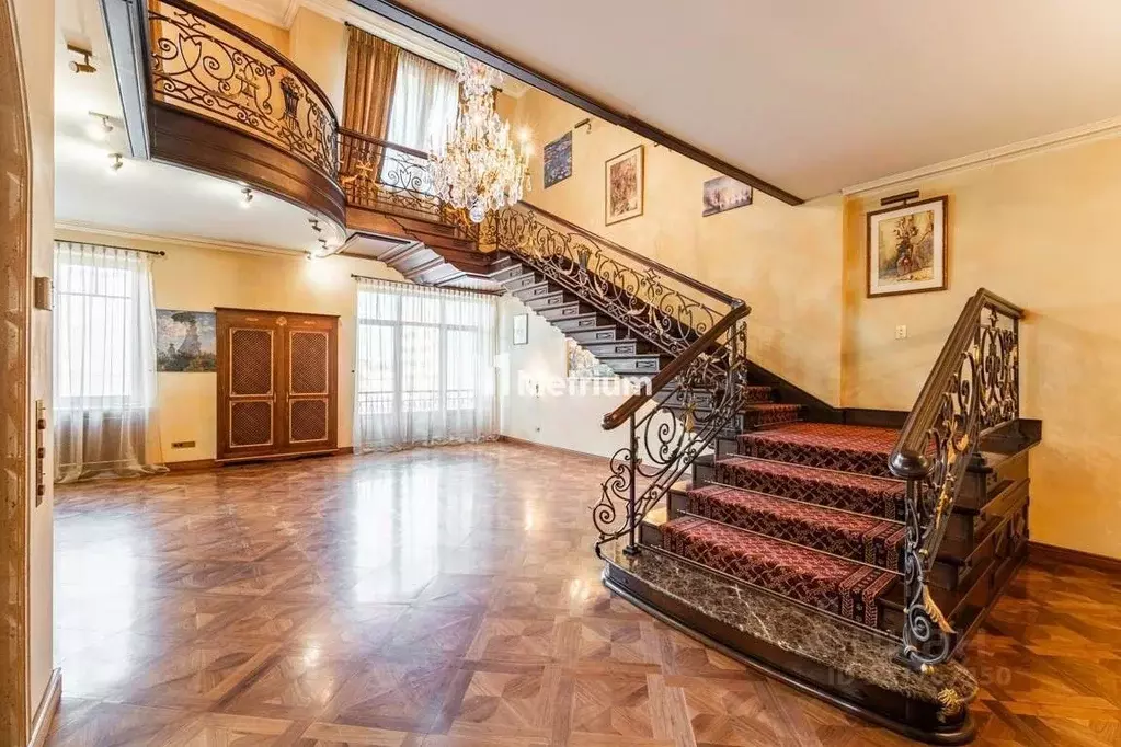 5-к кв. Москва 3-й Самотечный пер., 11к2 (244.6 м) - Фото 1