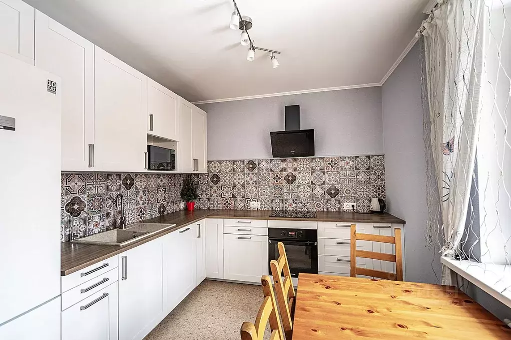 2-к кв. Московская область, Одинцовский городской округ, ВНИИССОК пгт ... - Фото 1