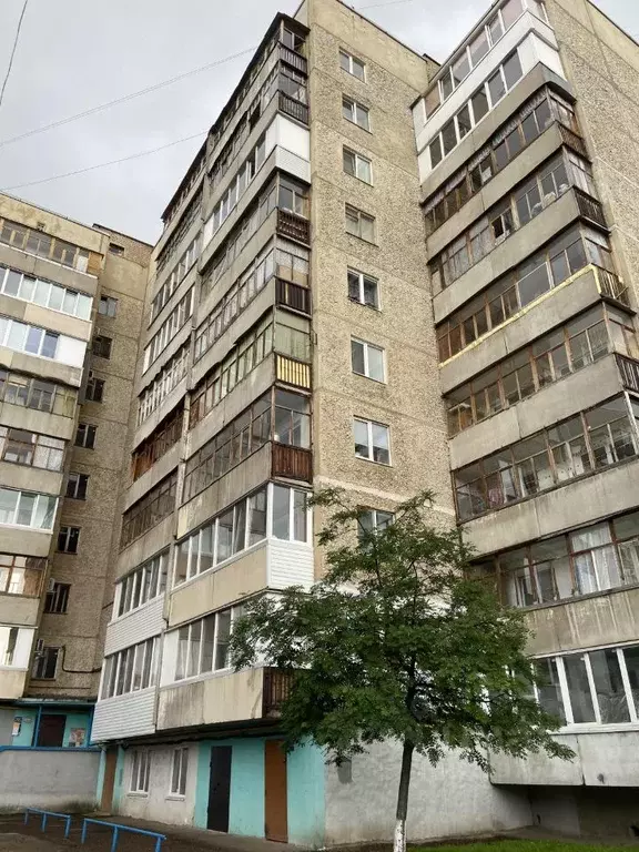2-к кв. Башкортостан, Салават бул. Космонавтов, 50 (60.7 м) - Фото 0