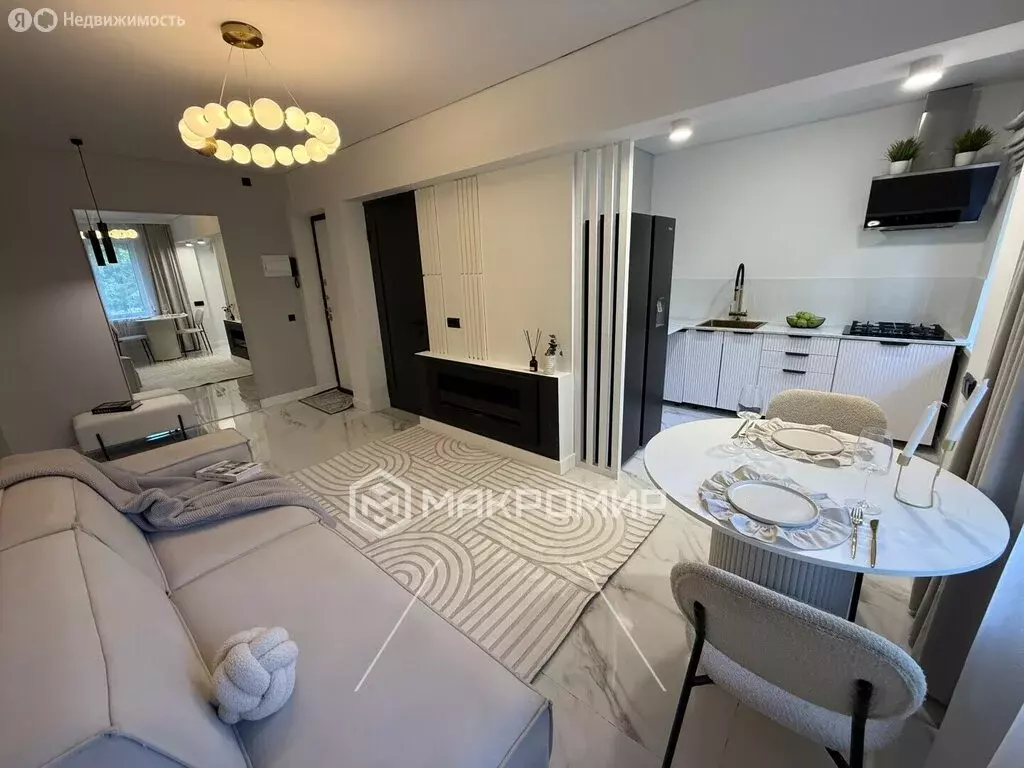 3-комнатная квартира: Санкт-Петербург, проспект Науки, 28 (55.8 м) - Фото 1