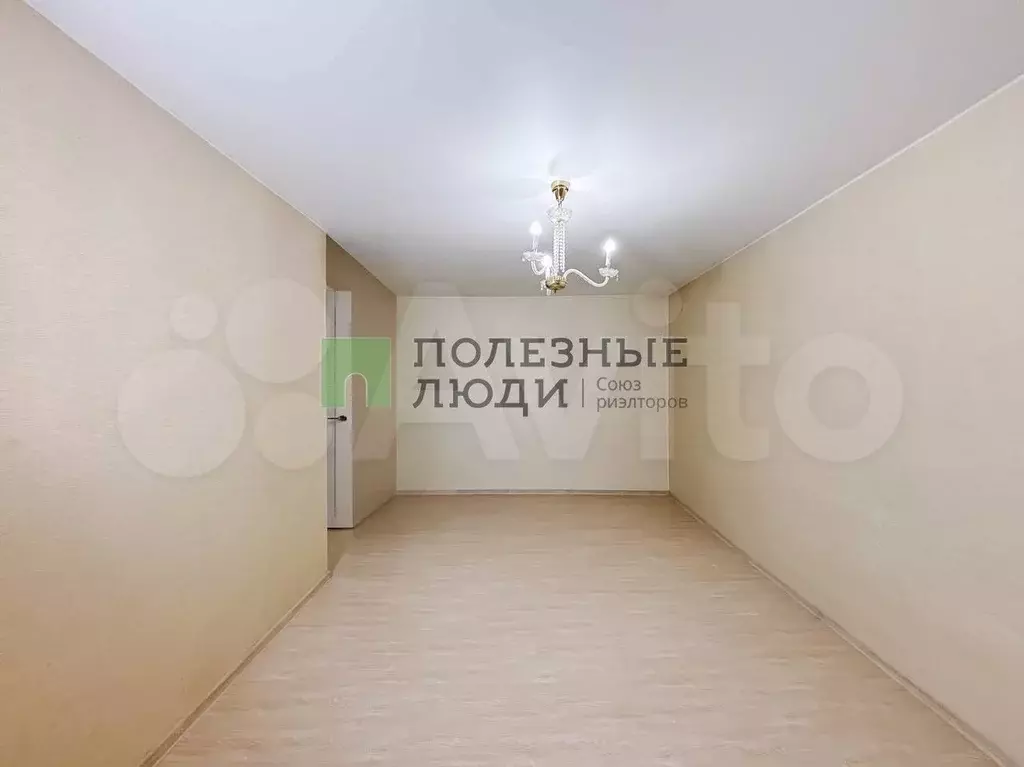 2-к. квартира, 40,6 м, 1/5 эт. - Фото 0