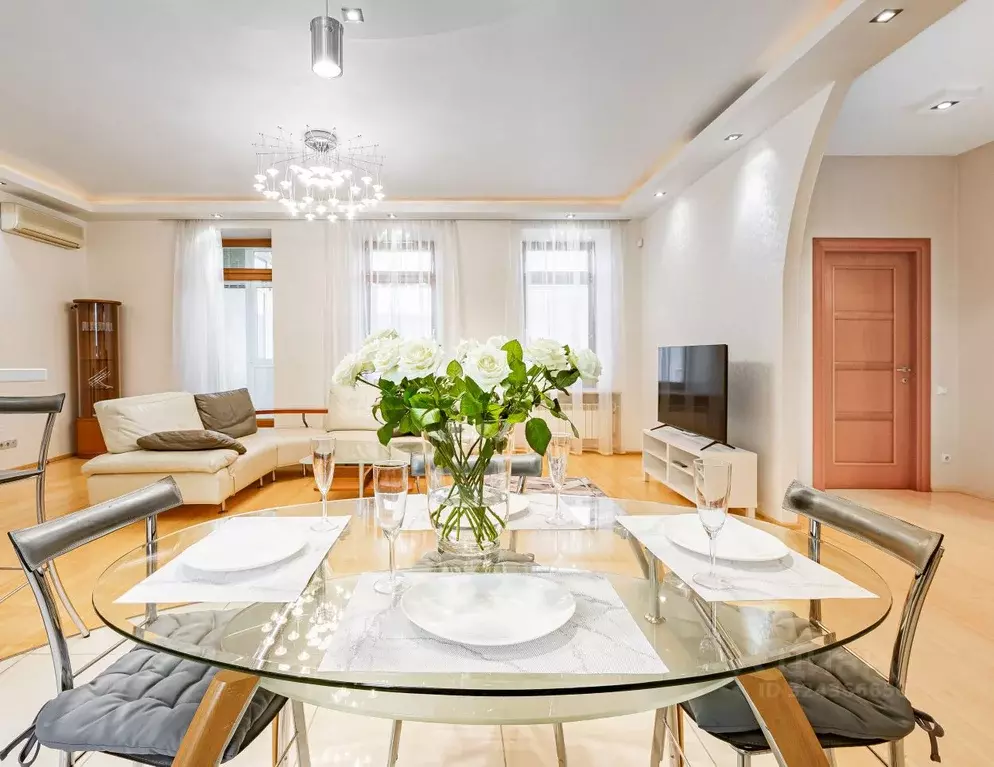 4-к кв. Санкт-Петербург Верейская ул., 30-32 (150.0 м) - Фото 2