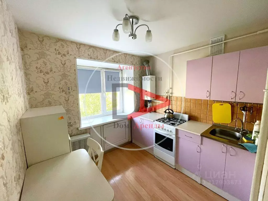 1-к кв. Башкортостан, Уфа просп. Октября, 52 (30.0 м) - Фото 0
