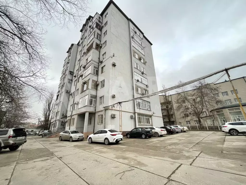 2-к кв. Дагестан, Махачкала ул. Магомедтагирова, 172А (109.0 м) - Фото 1