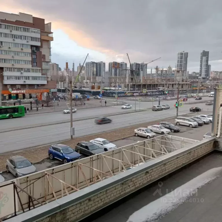 1-к кв. Челябинская область, Челябинск ул. Братьев Кашириных, 153 ... - Фото 2