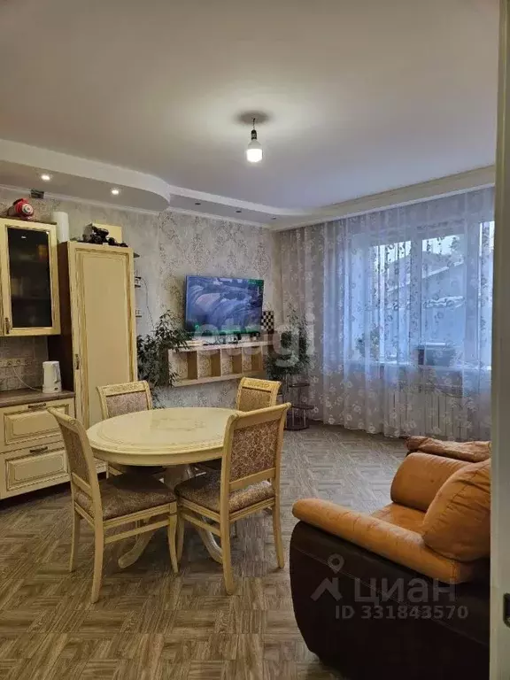 Дом в Тюменская область, Тюмень Цимлянская ул. (202 м) - Фото 1