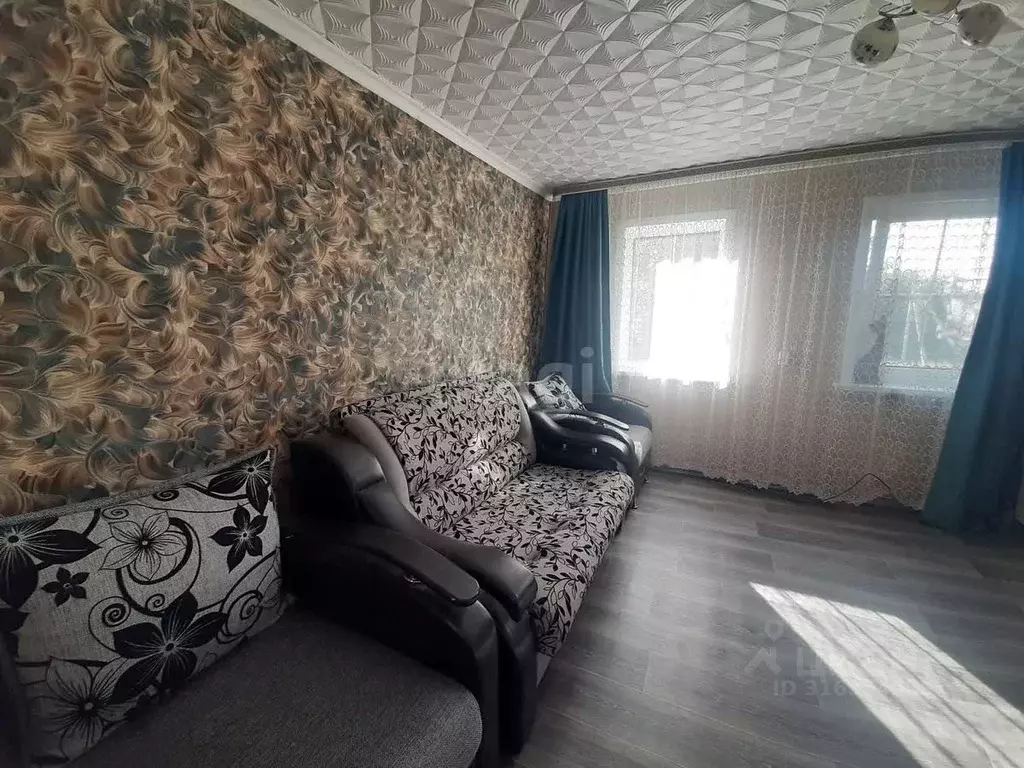 Дом в Белгородская область, Валуйки ул. Москвича (60 м) - Фото 0