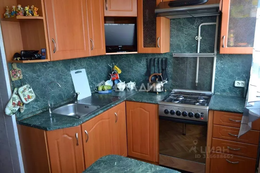 3-к кв. Санкт-Петербург ул. Композиторов, 20К1 (60.3 м) - Фото 0