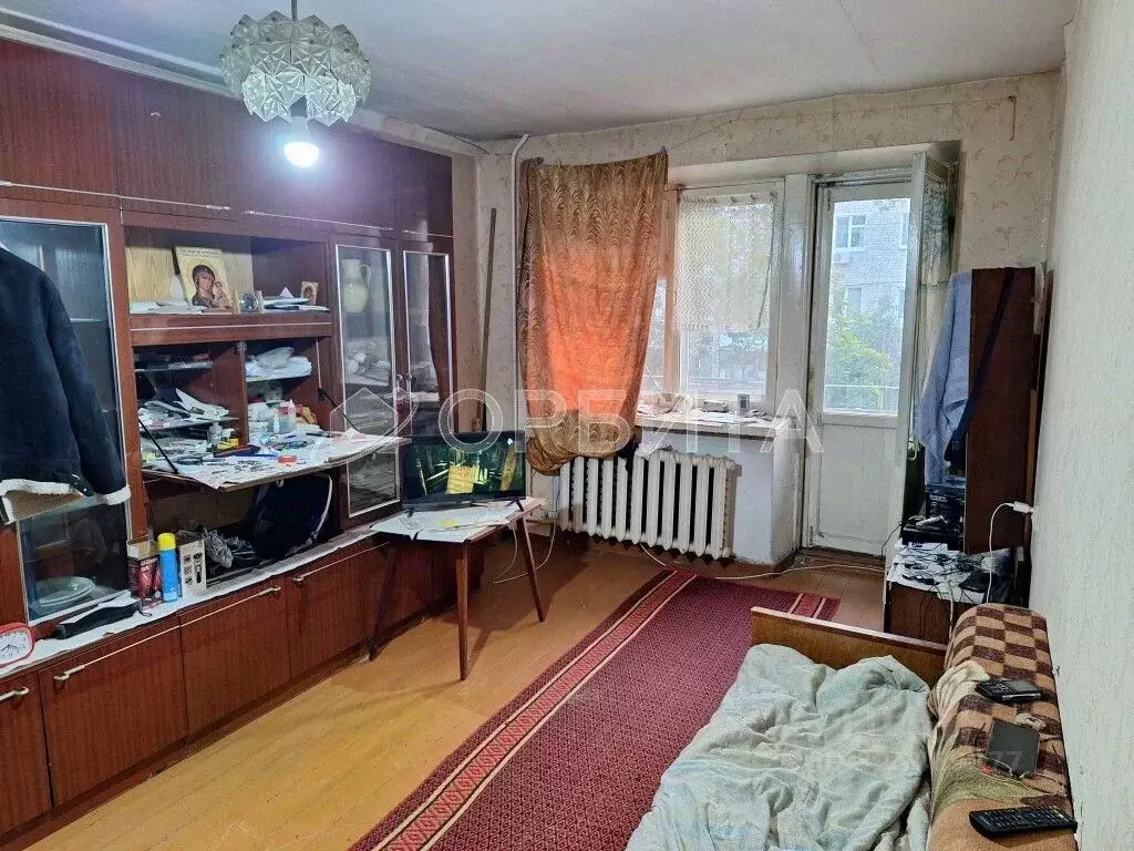 1-к кв. Тюменская область, Тюмень Волгоградская ул., 107 (30.4 м) - Фото 0