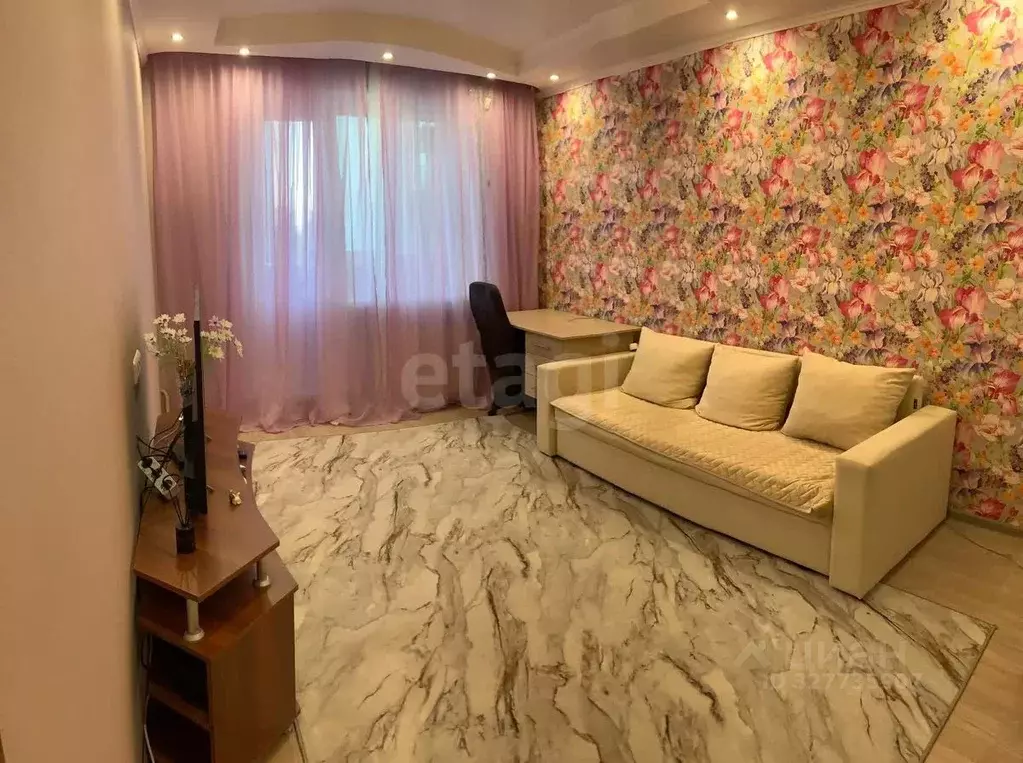 4-к кв. Ямало-Ненецкий АО, Ноябрьск ул. Изыскателей, 38 (80.2 м) - Фото 2