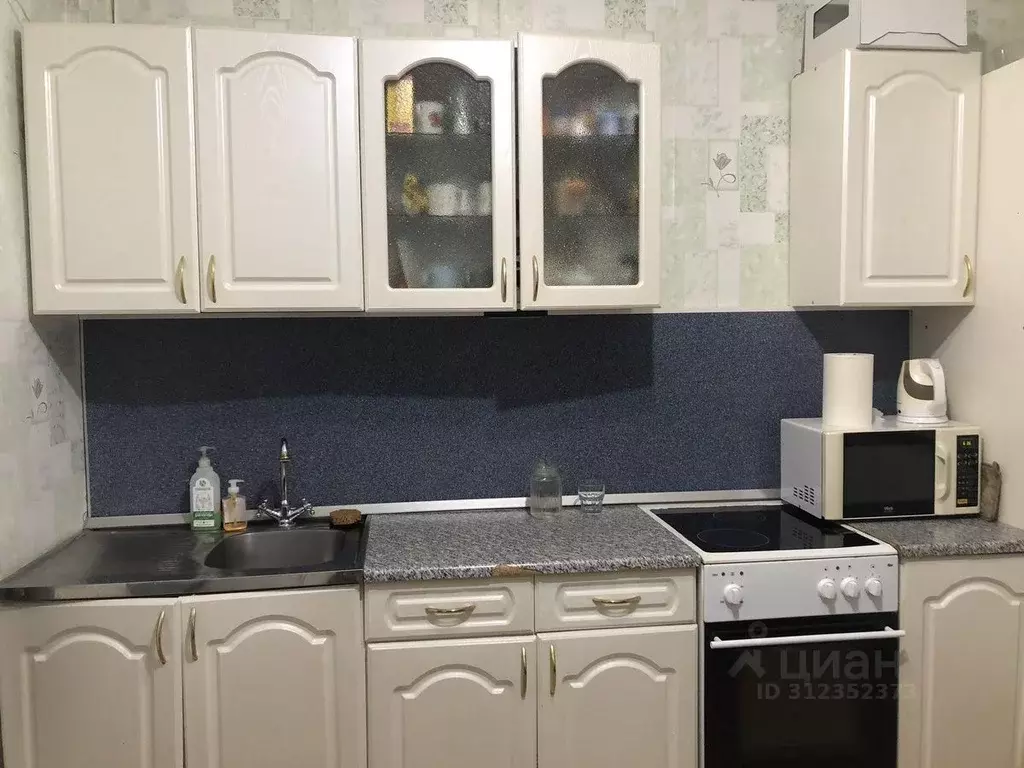 1-к кв. Ханты-Мансийский АО, Сургут Быстринская ул., 6 (39.3 м) - Фото 1