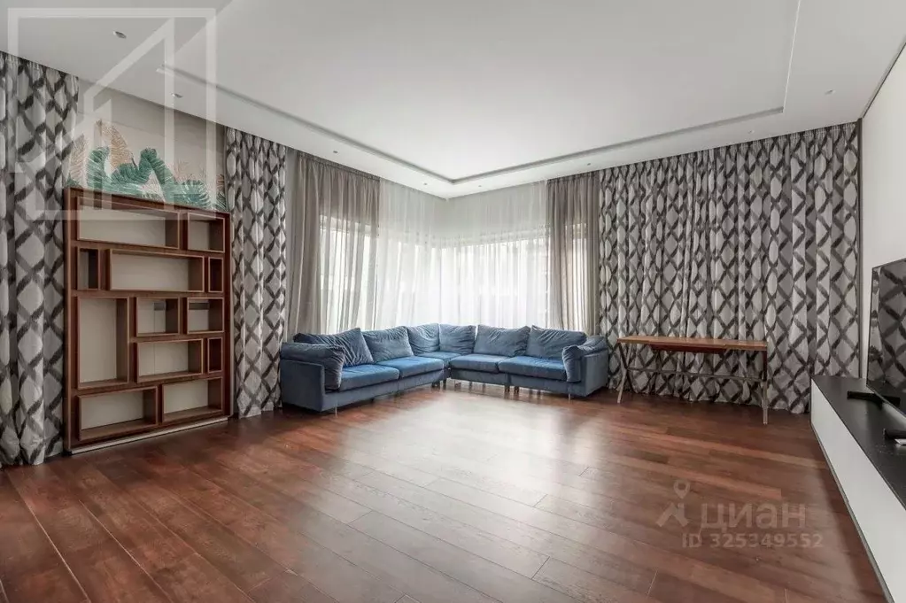 3-к кв. Москва Мосфильмовская ул., 1А (112.0 м) - Фото 1