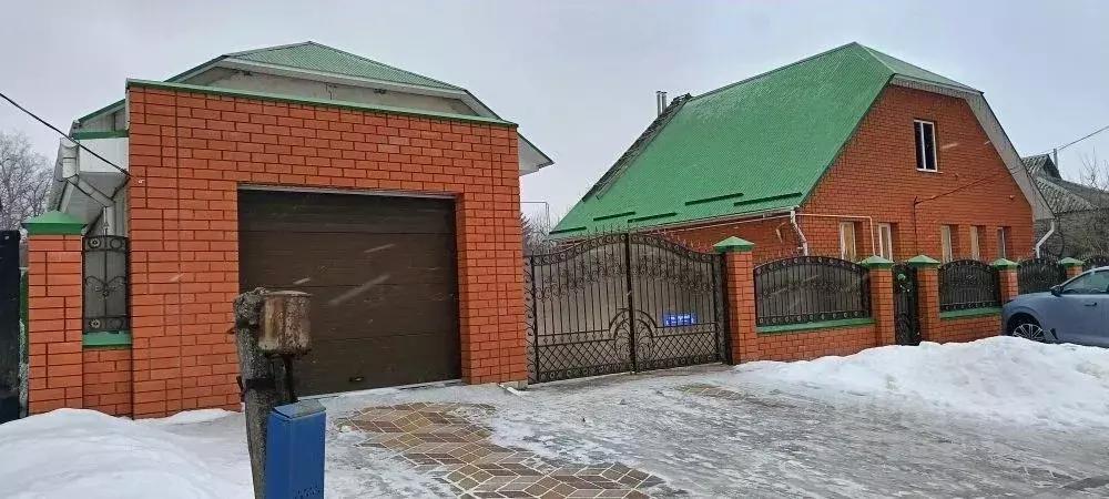 Дом в Белгородская область, Строитель Яковлевский городской округ, ... - Фото 2