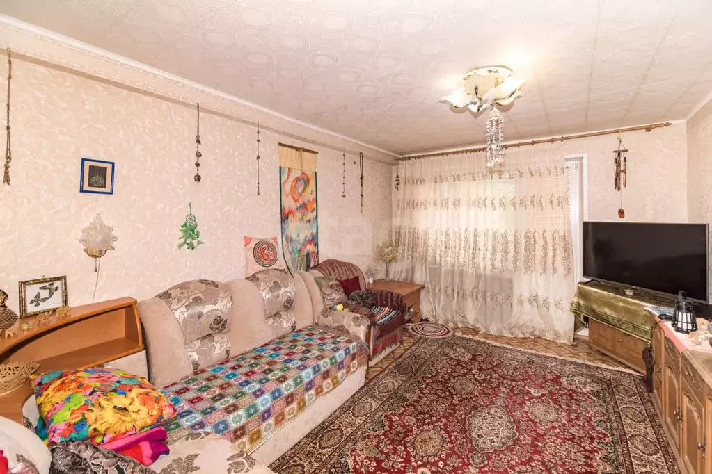 3-к кв. Ханты-Мансийский АО, Сургут ул. Пушкина, 5 (57.6 м) - Фото 0