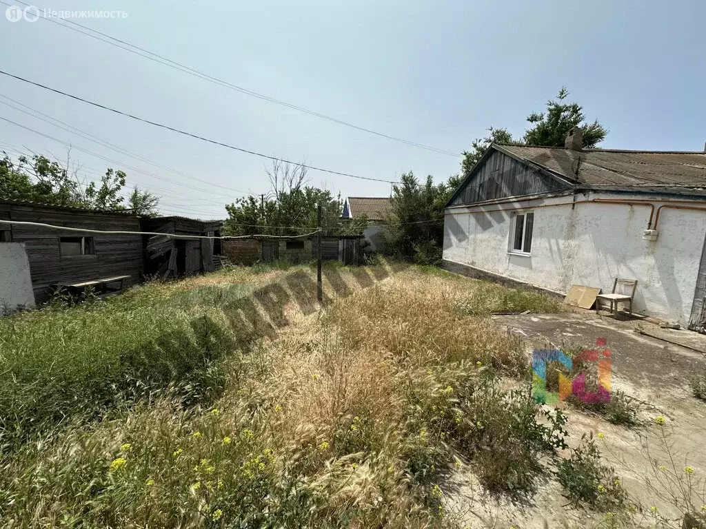 3-комнатная квартира: посёлок Аршан, Дорожная улица, 7 (61.1 м) - Фото 0