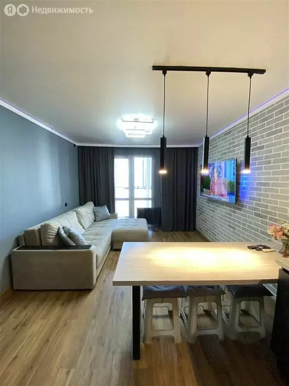 3-комнатная квартира: Анапа, улица Адмирала Пустошкина, 22к7 (85 м) - Фото 1