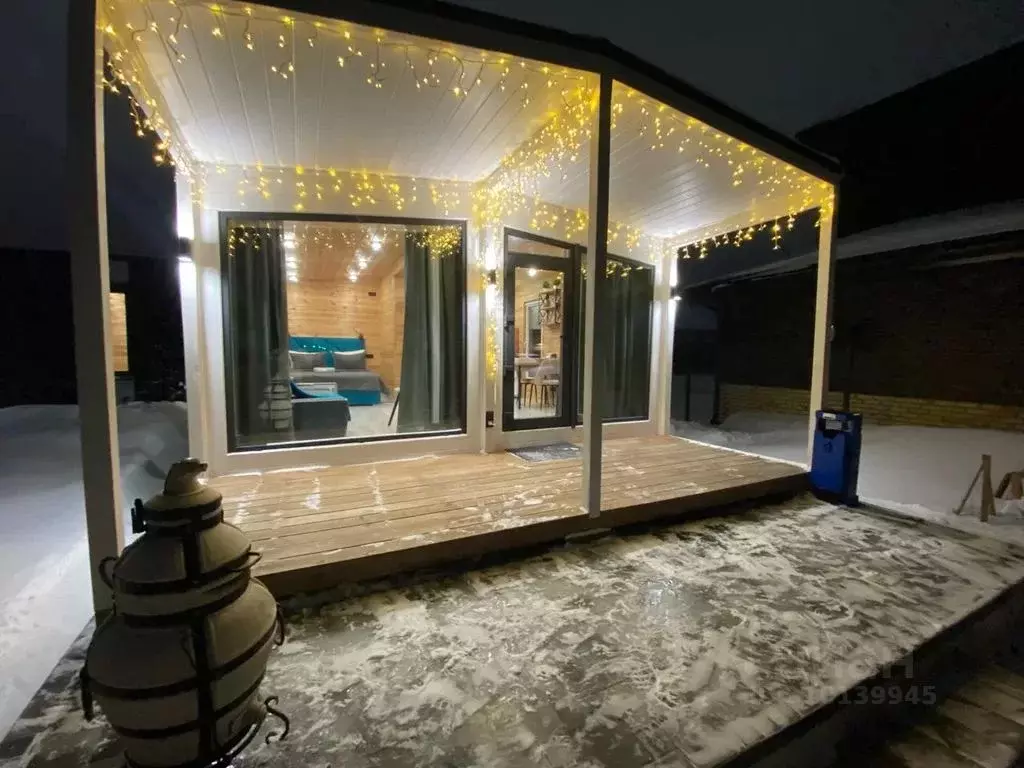 Дом в Татарстан, Нижнекамск просп. Строителей, 94В (30 м) - Фото 0
