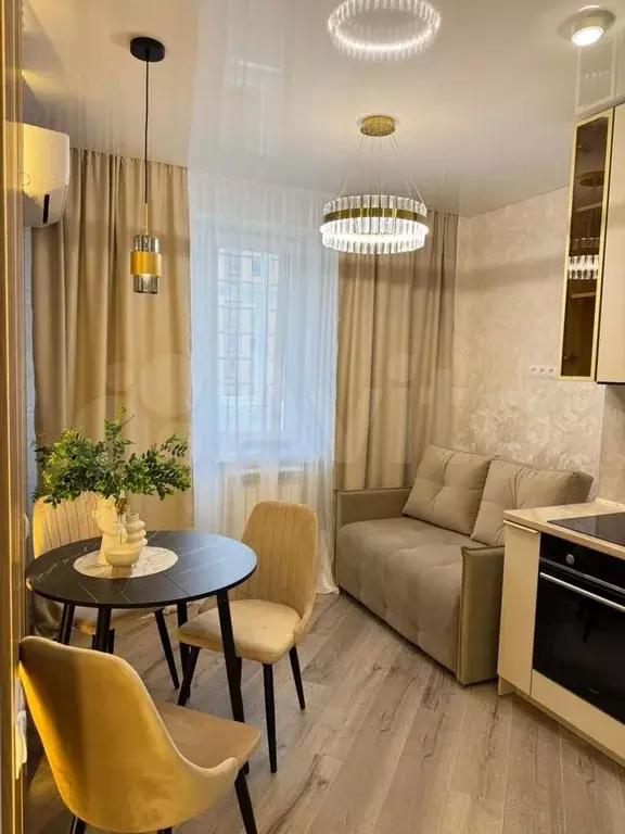 1-к. квартира, 40 м, 15/19 эт. - Фото 0