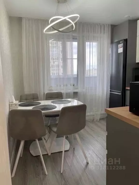 1-к кв. Татарстан, Казань ул. Родины, 24В (34.0 м) - Фото 1