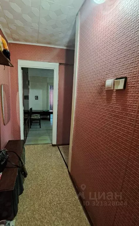 3-к кв. Омская область, Омск Городок Нефтяников мкр, ул. Волкова, 9 ... - Фото 1