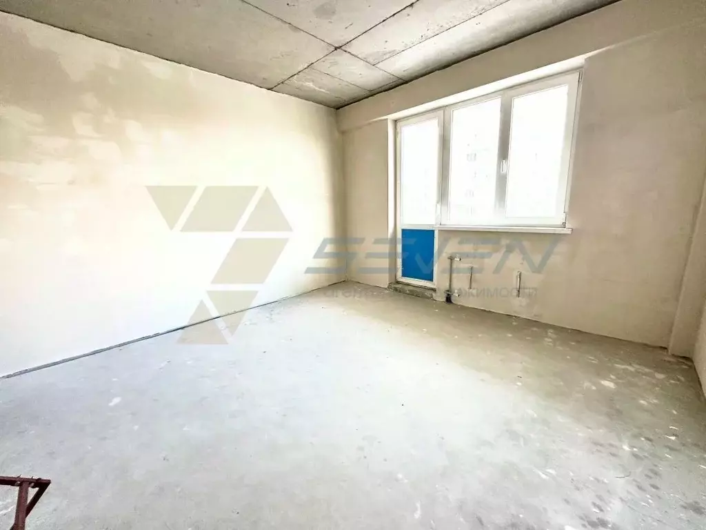2-к кв. Севастополь бул. Античный, 10 (67.6 м) - Фото 0
