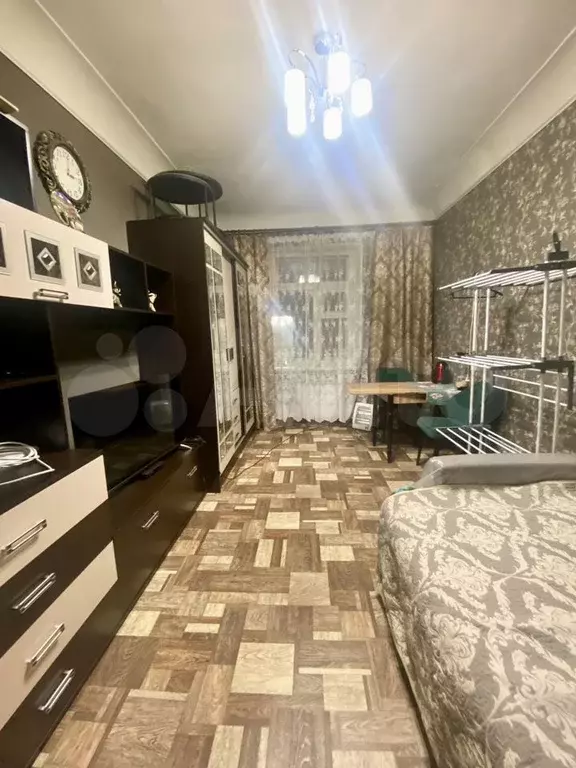Комната 14,8 м в 3-к., 4/4 эт. - Фото 0