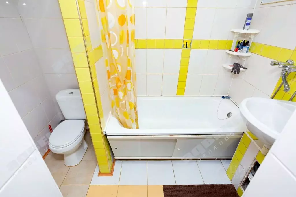 Комната Санкт-Петербург ул. Демьяна Бедного, 31 (17.1 м) - Фото 1