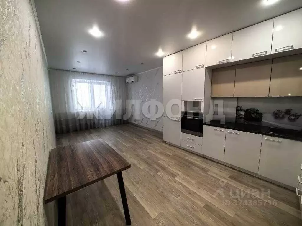 4-к кв. Хакасия, Абакан просп. Дружбы Народов, 43А (101.0 м) - Фото 1