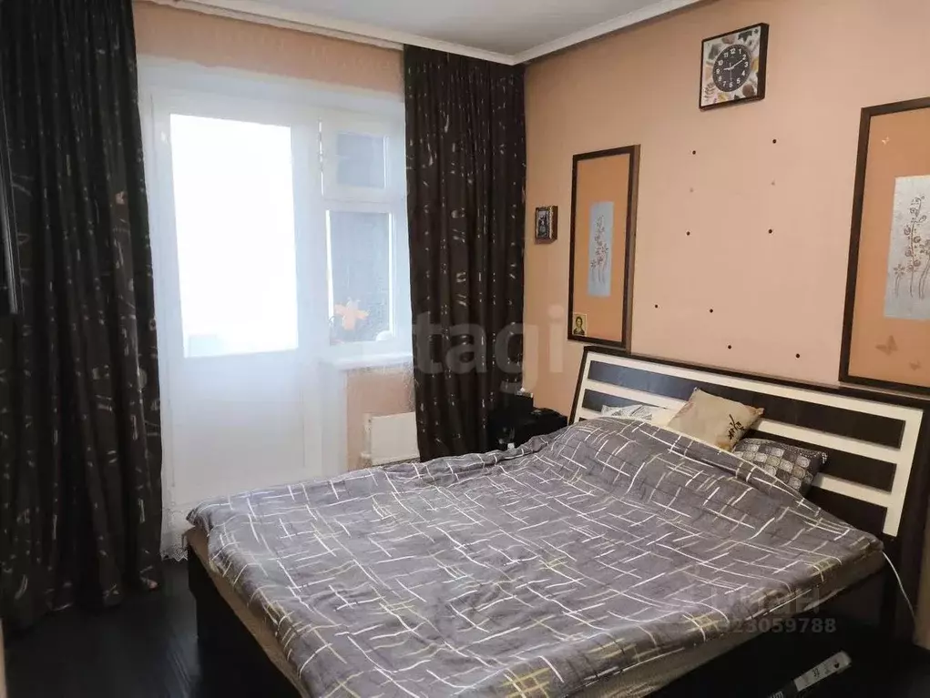 2-к кв. Красноярский край, Красноярск просп. Металлургов, 51 (53.2 м) - Фото 1