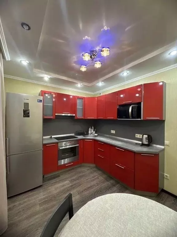 2-к кв. Тюменская область, Тюмень ул. Николая Семенова, 35 (63.0 м) - Фото 2