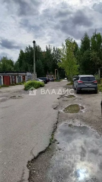 Гараж в Коми, Сыктывкар Строитель мкр, ул. Эжвинская, 21 (18 м) - Фото 0