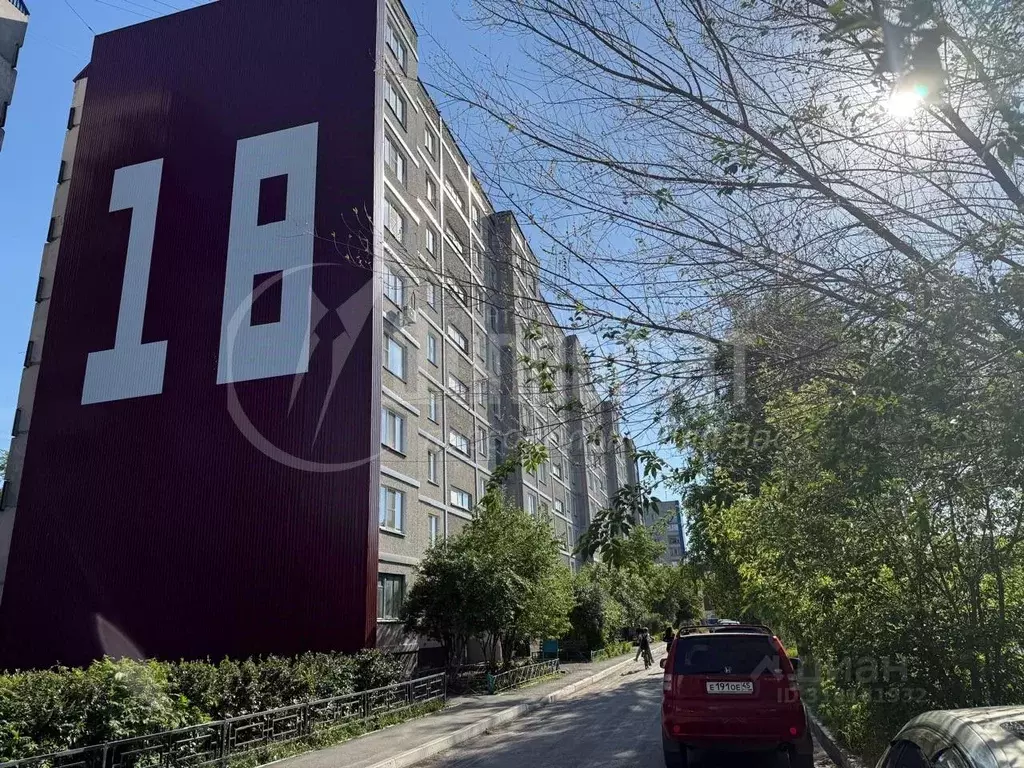 1-к кв. Курганская область, Курган Заозерный жилрайон, 1-й мкр, 18 ... - Фото 0