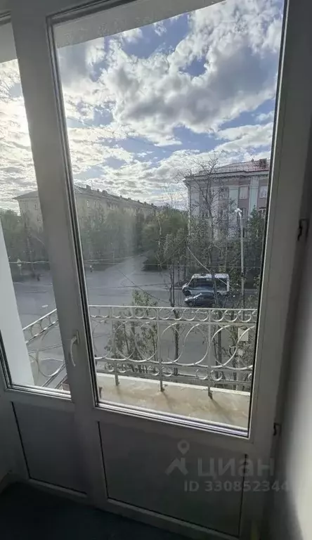 2-к кв. Мурманская область, Мурманск Октябрьская ул., 18/13 (47.6 м) - Фото 1