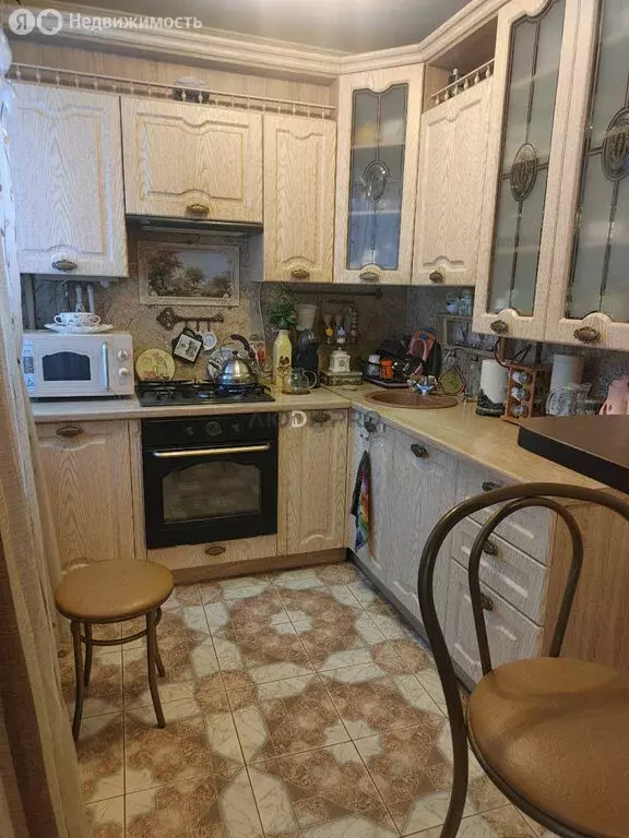 3-комнатная квартира: Сыктывкар, Коммунистическая улица, 69 (65 м) - Фото 2