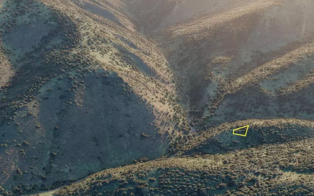 Участок в Алтай, Чемальский район, Куюсское с/пос  (11.82 сот.) - Фото 1