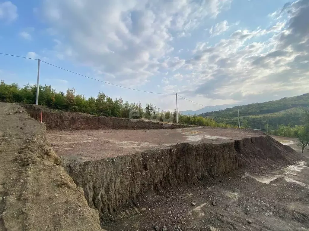 Участок в Крым, Алушта городской округ, с. Лучистое ул. Грушевая (12.0 ... - Фото 0