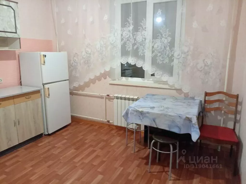 1-к кв. Курская область, Курск просп. Вячеслава Клыкова, 87 (38.0 м) - Фото 1