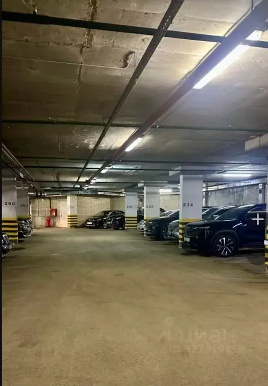 Гараж в Свердловская область, Екатеринбург бул. Академика Н.А. ... - Фото 1