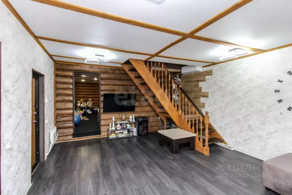 Дом в Тюменская область, Тюмень Ясень садовое товарищество, ул. ... - Фото 1