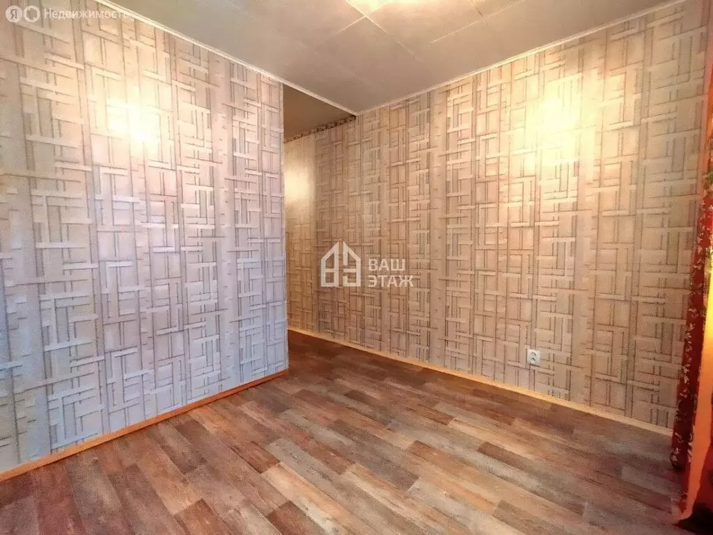 1к в 8-комнатной квартире (17 м) - Фото 1