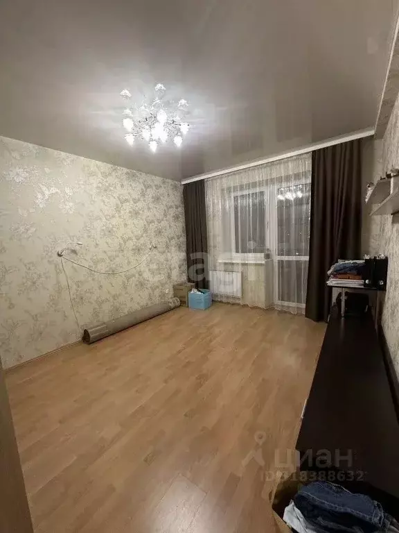 3-к кв. Свердловская область, Екатеринбург ул. Пехотинцев, 21А (84.0 ... - Фото 0