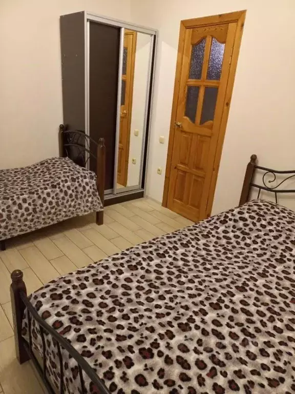 Комната Краснодарский край, Сочи ул. Ленина, 52А (12.0 м) - Фото 1