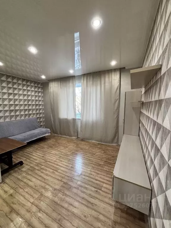 1-к кв. Красноярский край, Красноярск просп. Металлургов, 28Б (31.0 м) - Фото 2