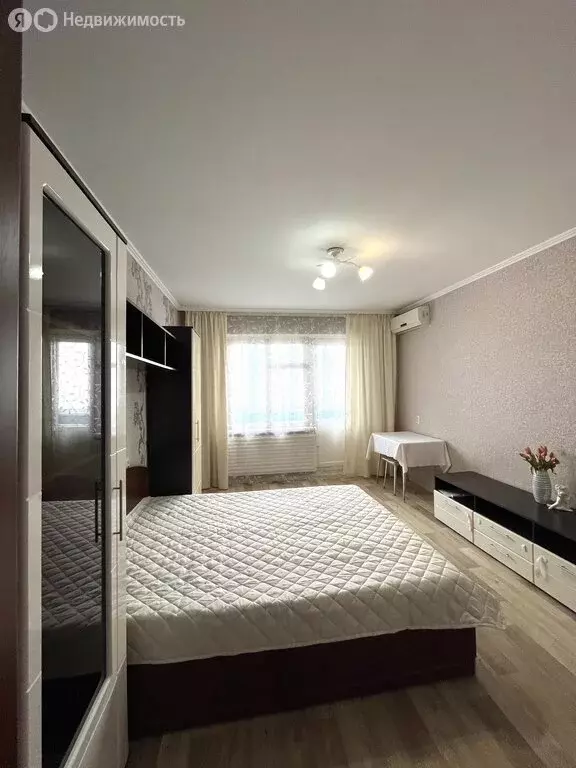 1-комнатная квартира: Энгельс, улица Волоха, 18 (40 м) - Фото 0