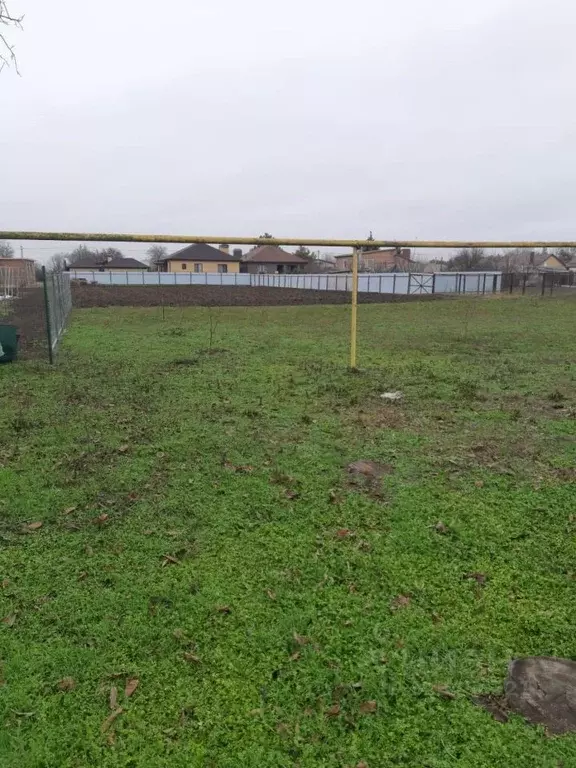 Участок в Ростовская область, Азовский район, с. Пешково ул. ... - Фото 1