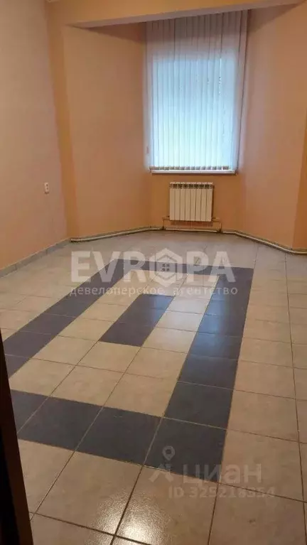 Офис в Ульяновская область, Ульяновск ул. Державина, 16 (79 м) - Фото 1