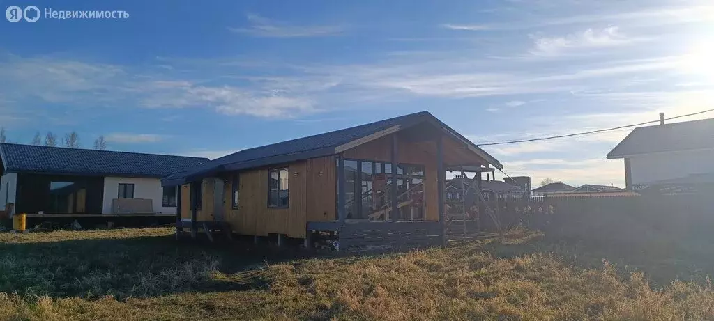 Дом в Пениковское сельское поселение, посёлок Бронна, коттеджный ... - Фото 2