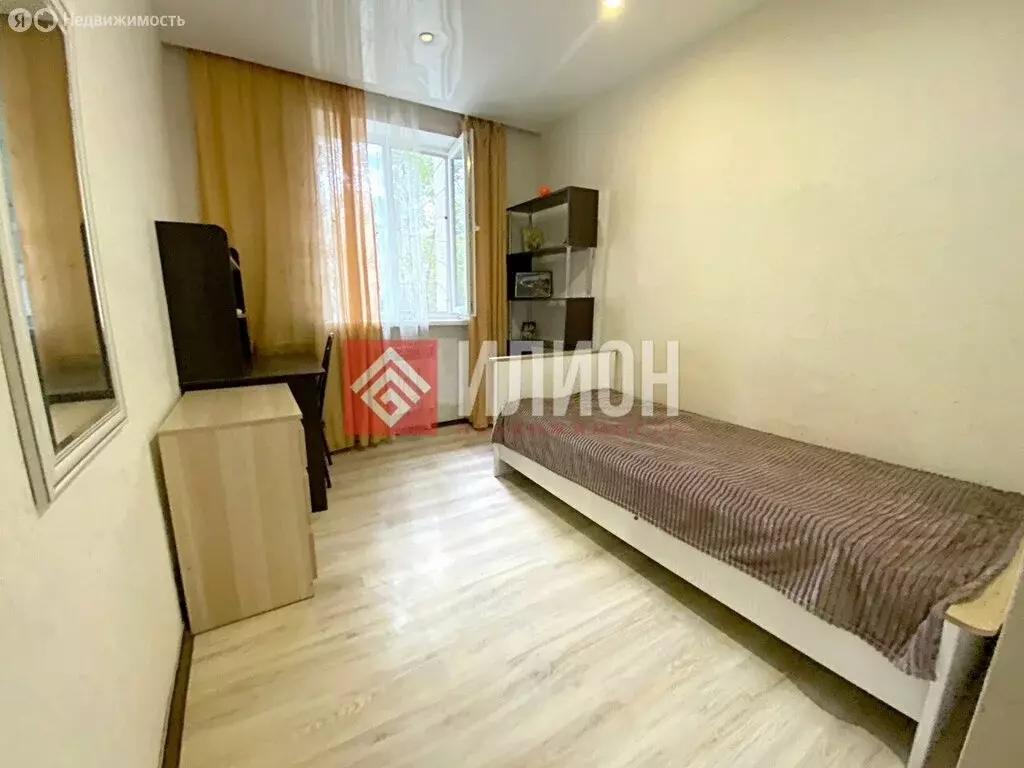 2-комнатная квартира: севастополь, улица адмирала юмашева, 13 (42 м) - Фото 1