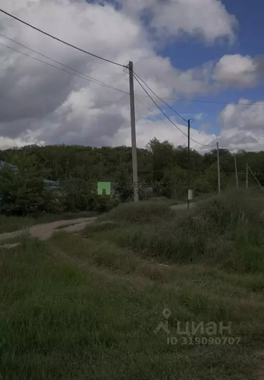 Участок в Севастополь с. Гончарное, ул. Кичигина (10.0 сот.) - Фото 0